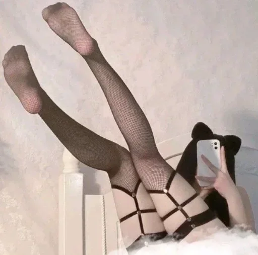 Эмодзи Ножки