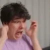 😱