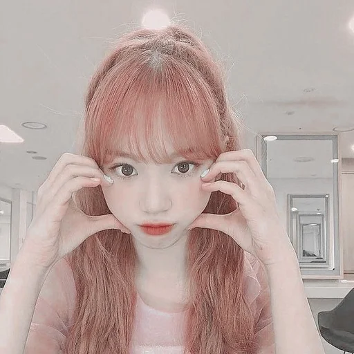 Эмодзи kim chaewon