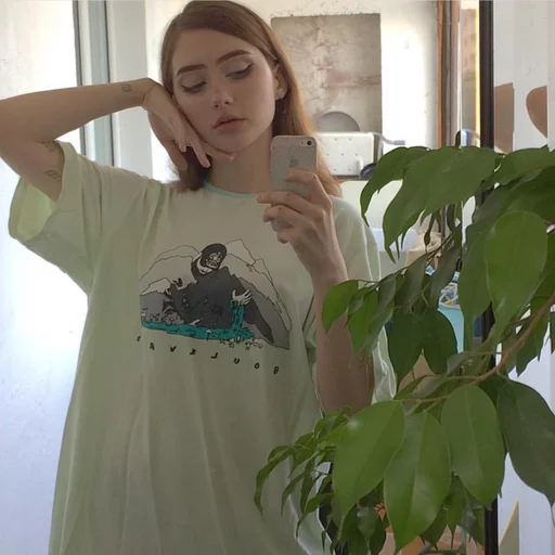 Эмодзи AYALUVSARA