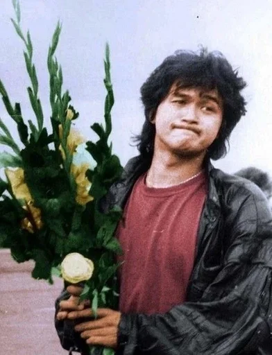 Эмодзи Виктор Цой