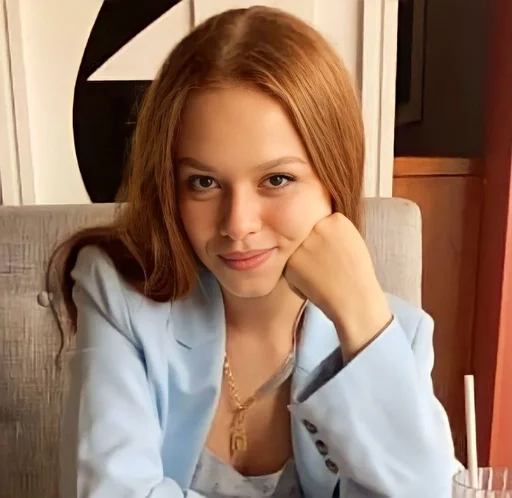 Эмодзи Сэди Совералл