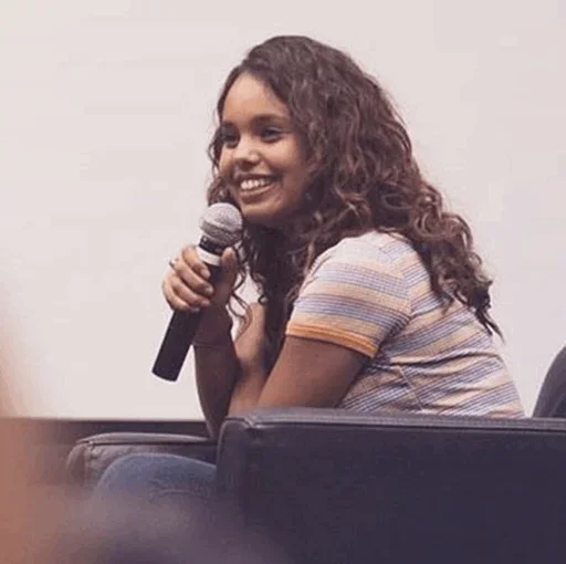 Эмодзи Alisha Boe