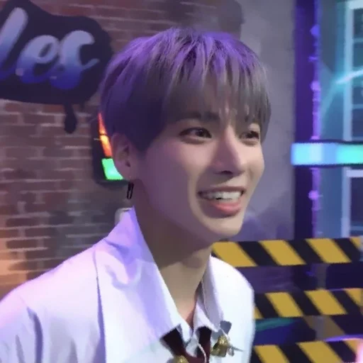 Эмодзи Kang Taehyun 