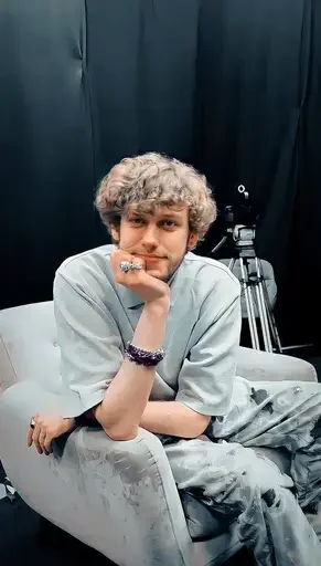 Эмодзи Шастун