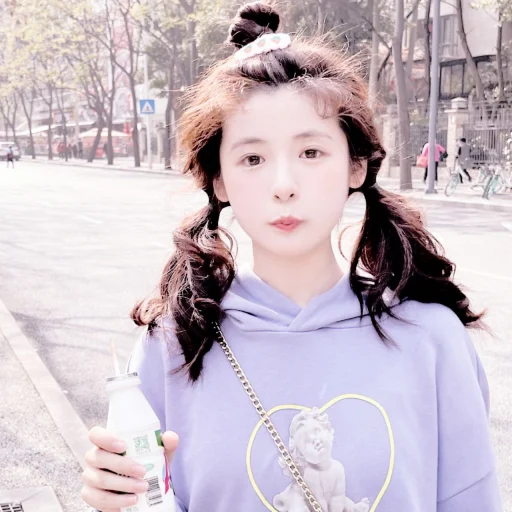 Эмодзи Чжао Лиин