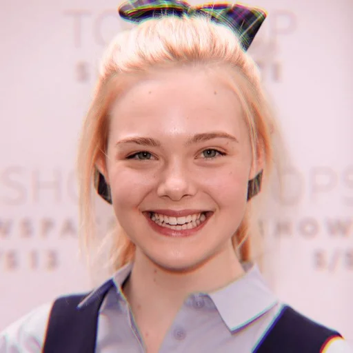 Эмодзи Эль Фаннинг