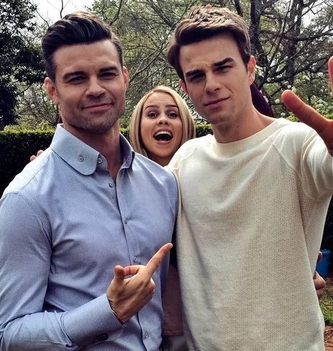 Эмодзи rebekah mikaelson