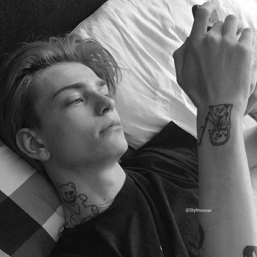 Эмодзи Black Heart