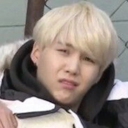 Эмодзи БЭТЭЭС (BTS)