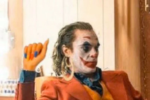 Эмодзи CEO of racism