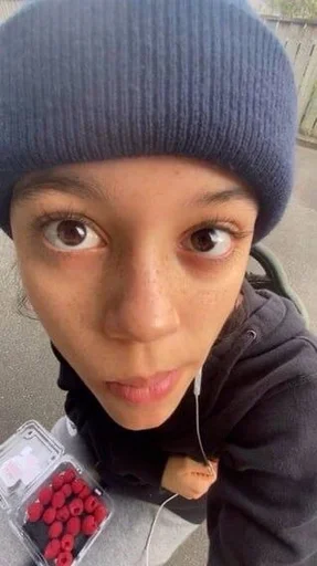 Эмодзи Wednesday