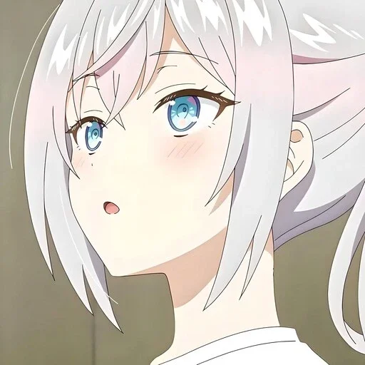 Эмодзи Аля иногда кокетничает со мной по русски