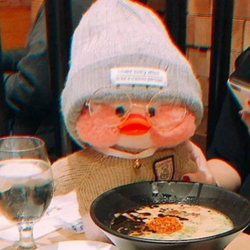 Эмодзи Ducky Dolly