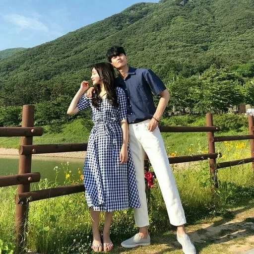 Эмодзи Couple