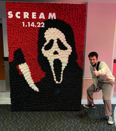 Эмодзи Dylan Minnette