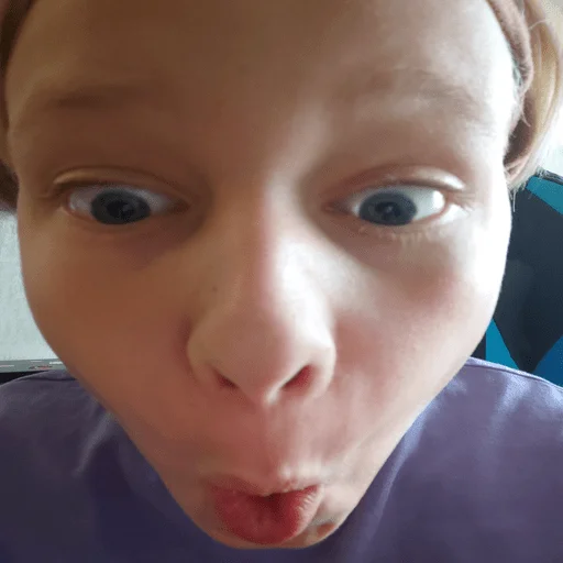 😮