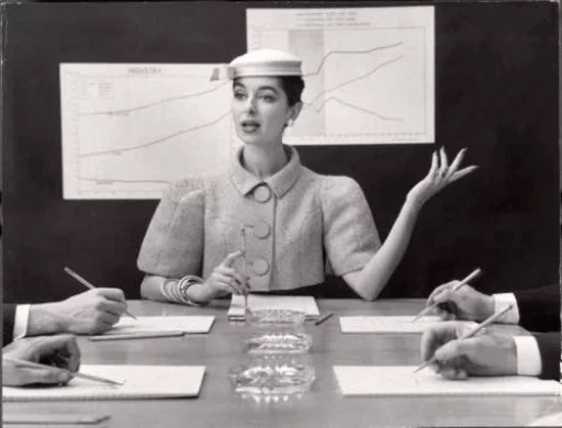 Эмодзи Feminism