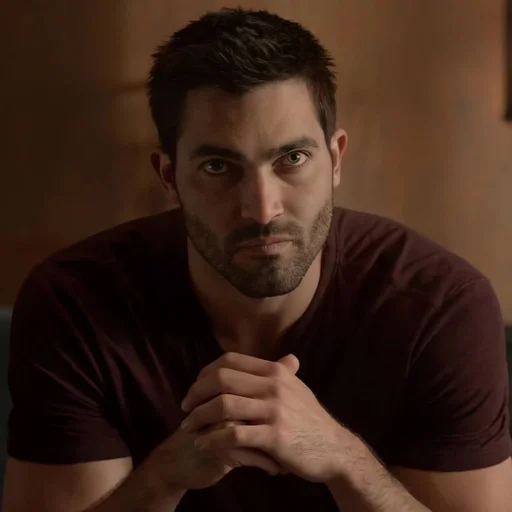 Эмодзи Tyler Lee Hoechlin