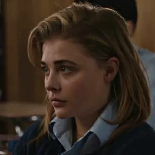 Эмодзи - Chloë Moretz 🥤