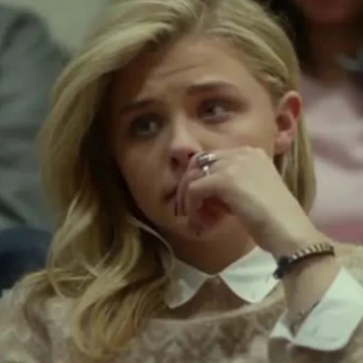 Эмодзи - Chloë Moretz 🥤