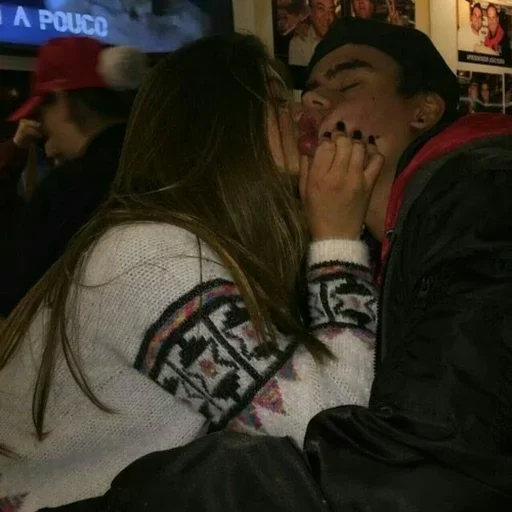 Эмодзи Couple