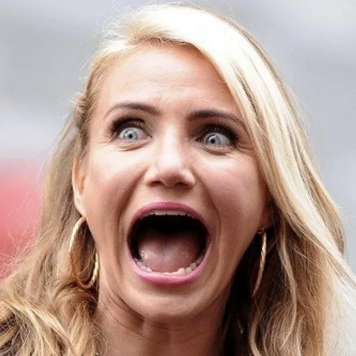 😱