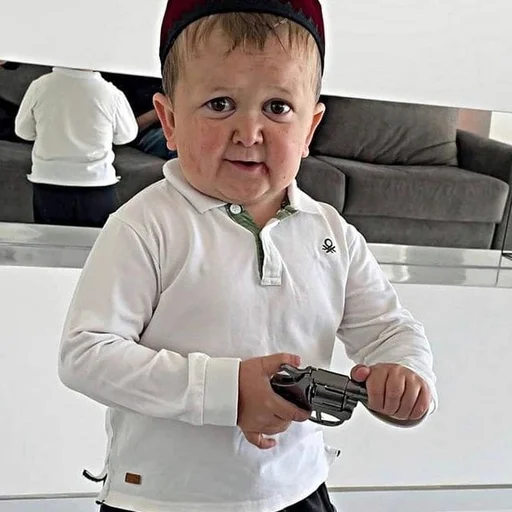 Эмодзи Hasbulla