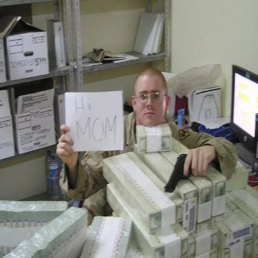 Эмодзи INFOPIRATE