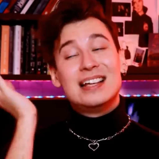 Эмодзи люблю энтони юлая