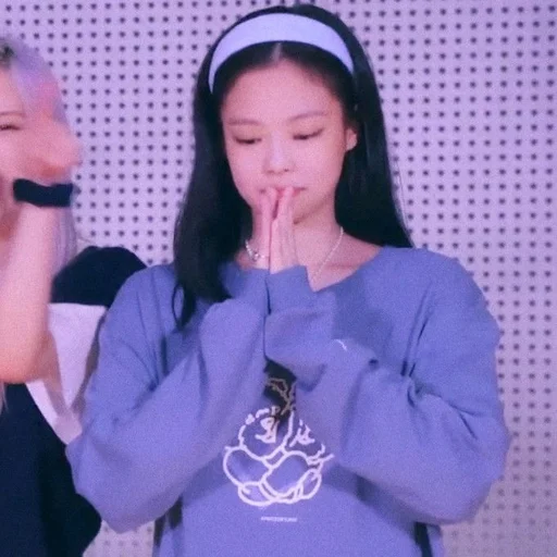 Эмодзи Jennie Blackpink