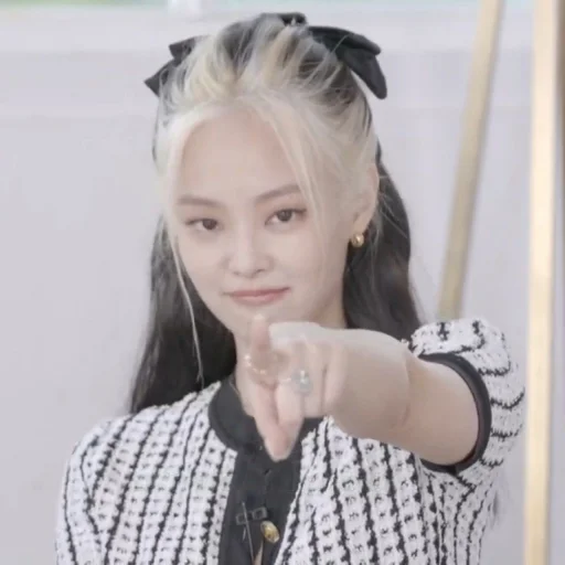 Эмодзи Jennie Blackpink