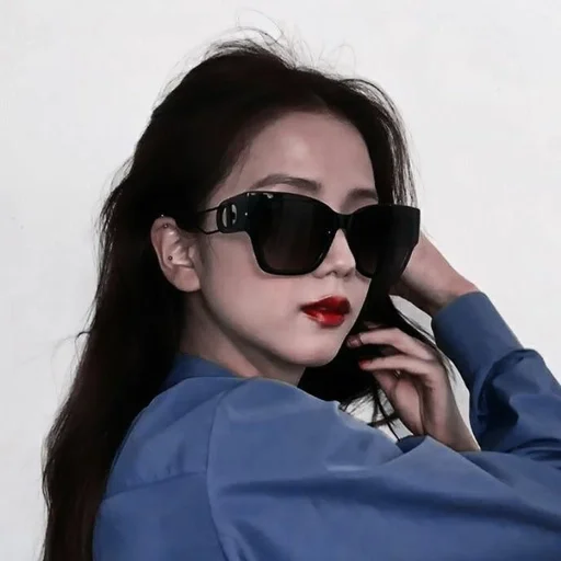 Эмодзи Miss Jisoo