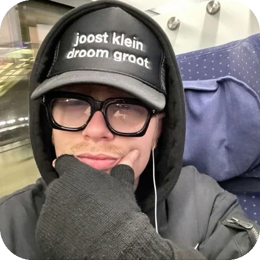 Эмодзи Joost Klein