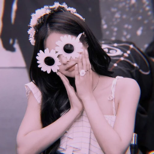 Эмодзи Jennie