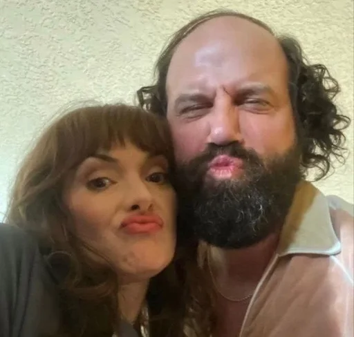 Эмодзи Очень странные дела