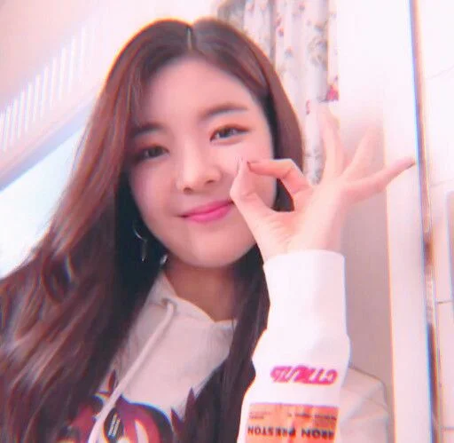 Эмодзи Lia itzy