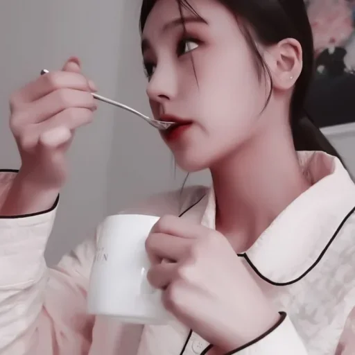 😋