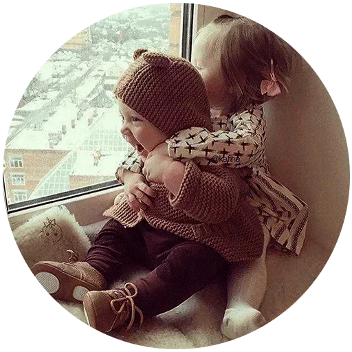 Эмодзи Love is Love