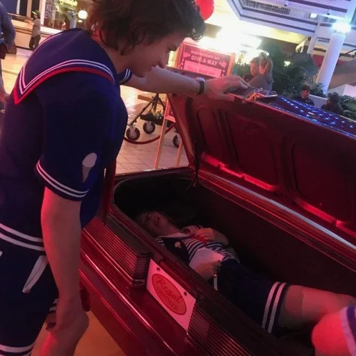 Эмодзи Стив Харрингтон