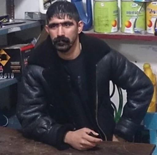 Эмодзи لوتیان