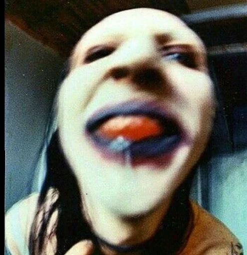 Эмодзи M.Manson 🥵