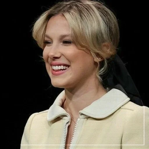 Эмодзи Millie Bobby Brown