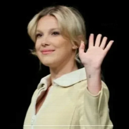 Эмодзи Millie Bobby Brown