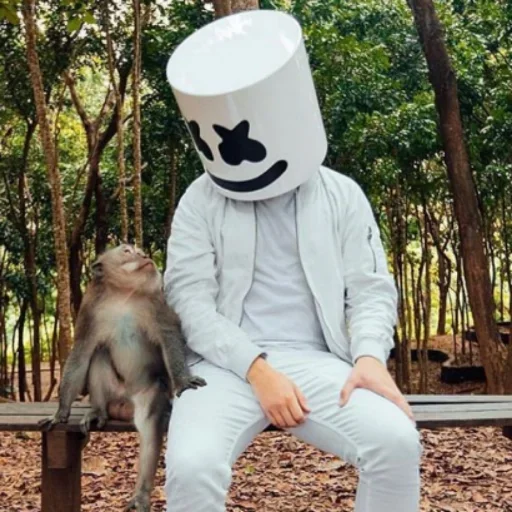 Эмодзи Mr Marshmello