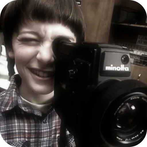 Эмодзи Stranger Things