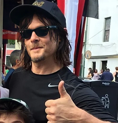 Эмодзи Norman Reedus
