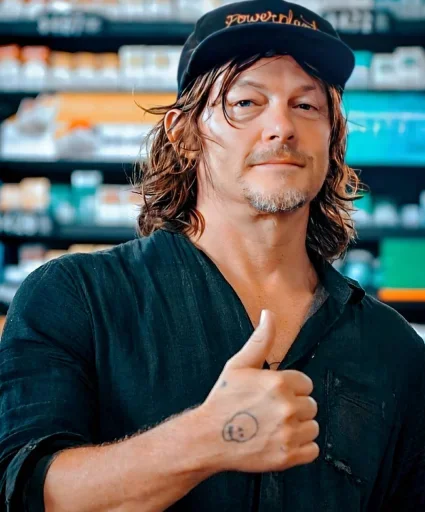 Эмодзи Norman Reedus