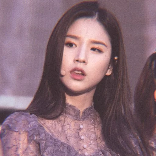 Эмодзи HEEJIN