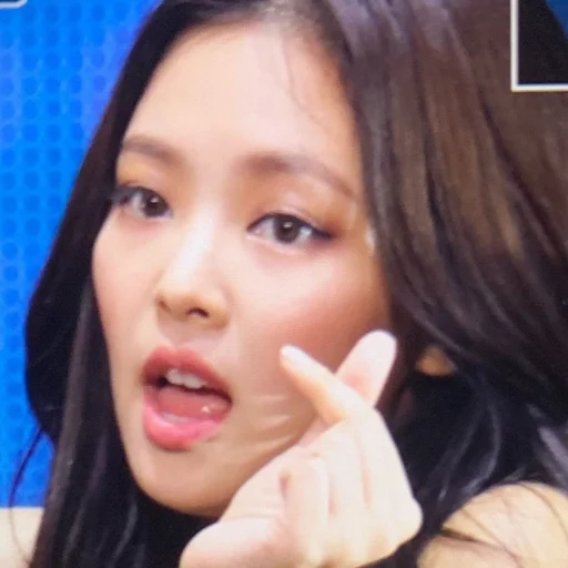Эмодзи kim jennie